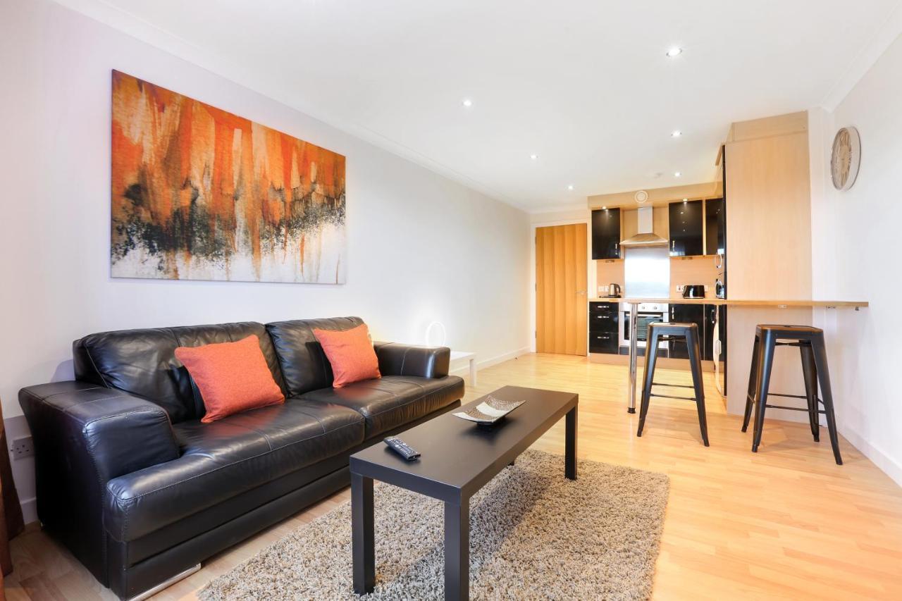 Vkm Apartments Glasgow Buitenkant foto